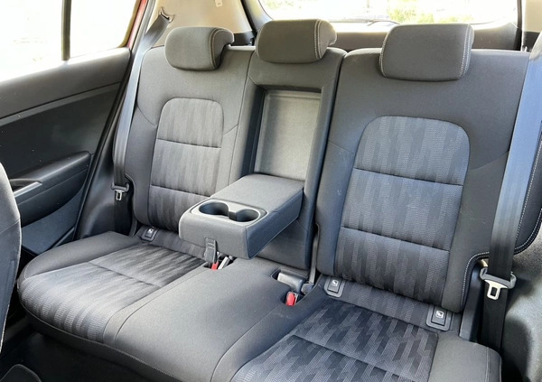 Kia Sportage cena 77990 przebieg: 124000, rok produkcji 2019 z Bełżyce małe 704